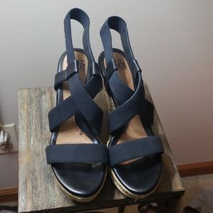 Sofft Black Wedge Sandals Size 7.5 Womens